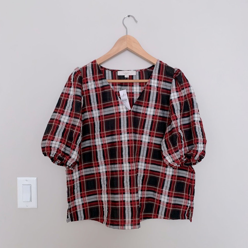 LOFT plaid puff sleeve top size M